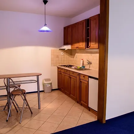 Slnecny Dvor Ξενοδοχείο 2*