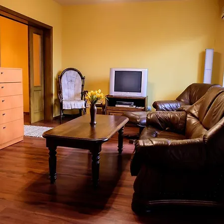 Otel Slnecny Dvor 2*