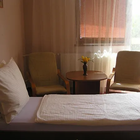 Otel Slnecny Dvor