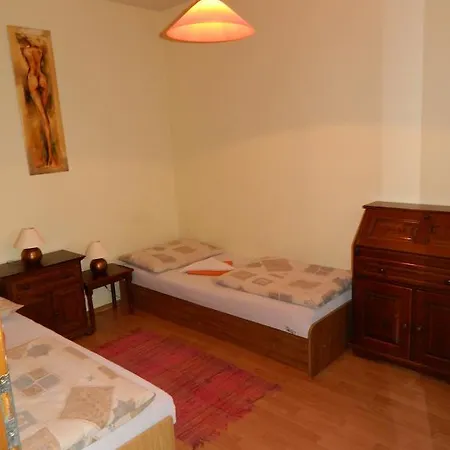 Otel Slnecny Dvor
