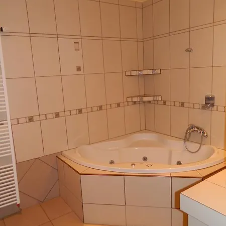 Hotel Slnecny Dvor Michalovce