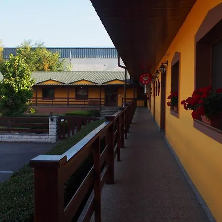 Slnecny Dvor Hotel