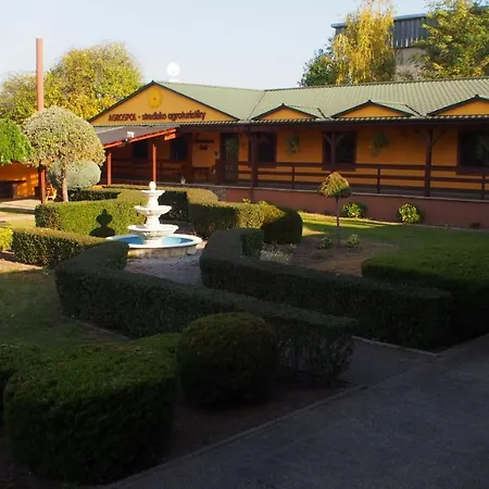 Hotel Slnecny Dvor Michalovce